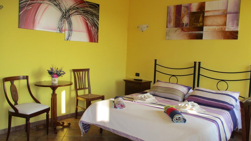 Casa Di Campagna B&B La Corte Ferrara Eksteriør bilde