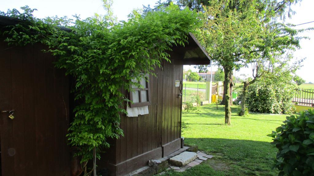 Casa Di Campagna B&B La Corte Ferrara Eksteriør bilde
